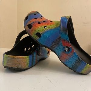 Multicolor Crocs